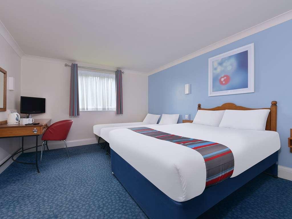 Travelodge Walton On Thames 客房 照片