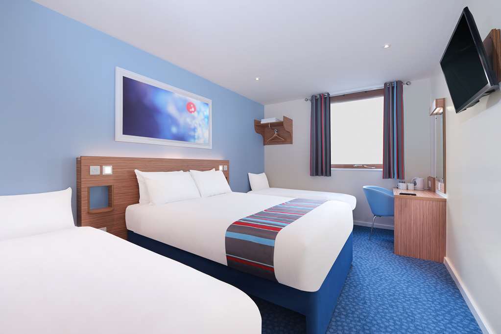 Travelodge Walton On Thames 客房 照片