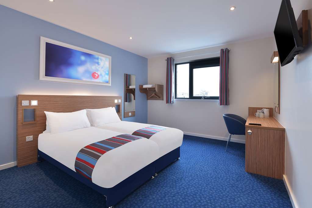 Travelodge Walton On Thames 客房 照片